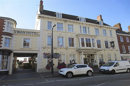 The Swan Revived at Newport Pagnell